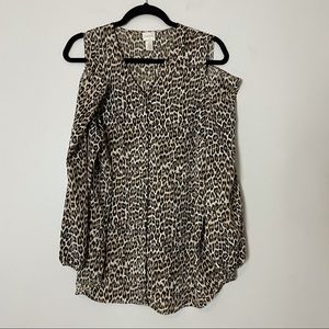 Chicos Cheetah Cold Shoulder Blouse, size 2 (lg/12)